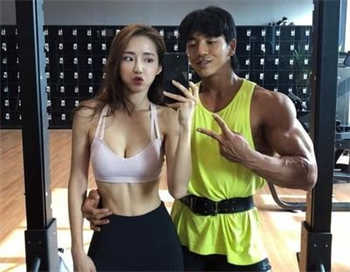 美容院特殊服6线观看中文