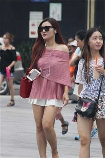 绝对臣服by魏承泽