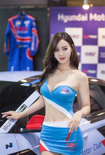 我和妈妈的密码游戏3d韩漫