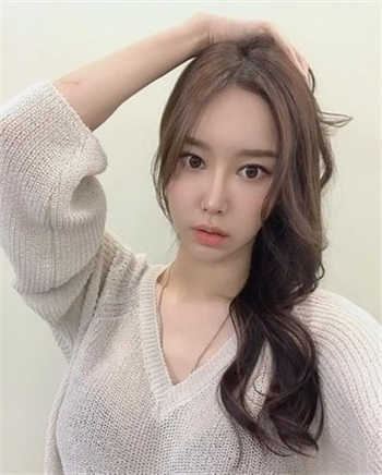 李婧琪的资料