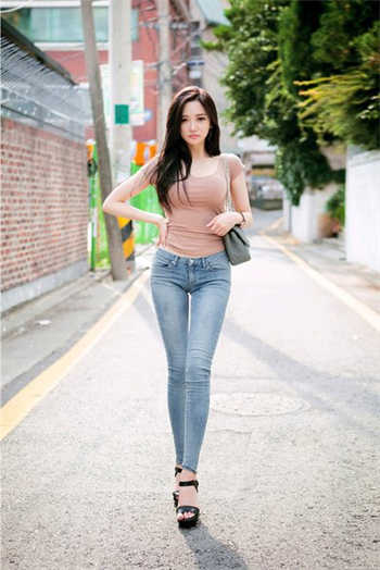 别威胁的兼职女