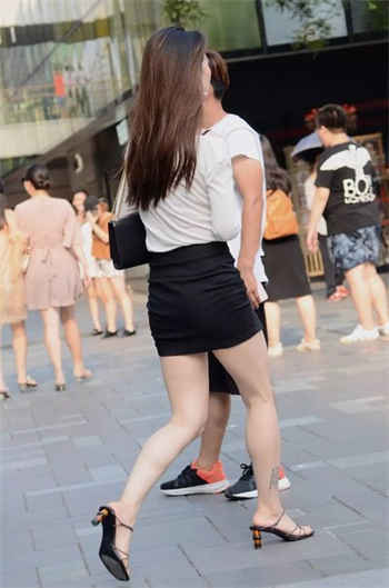 女王tvapp官网地址