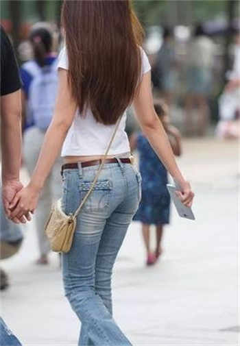 白峰美诗简介