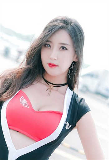 智花的草莓星期天在线观看