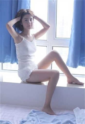 快手小妹和李开心