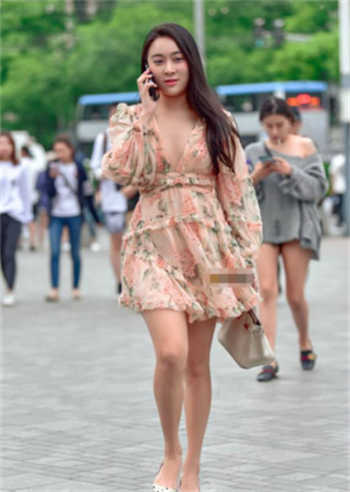 一对湖北父女游上海的感受
