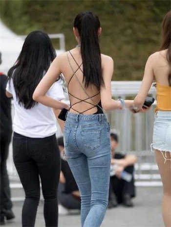 国产边打电话边做系列