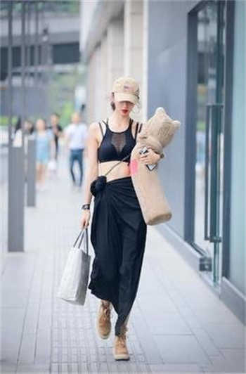黑帝追妻女王归来