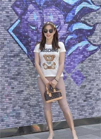 《绝对服从》by魏承