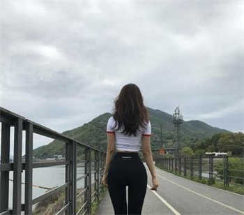 娘娘打板子是要褪裤子