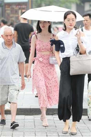 梦梦吉娜台湾