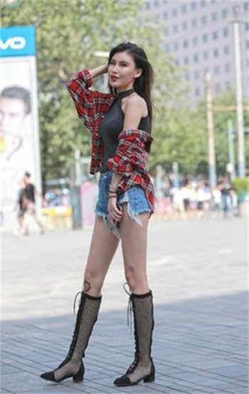 在qq上怎么找服务女