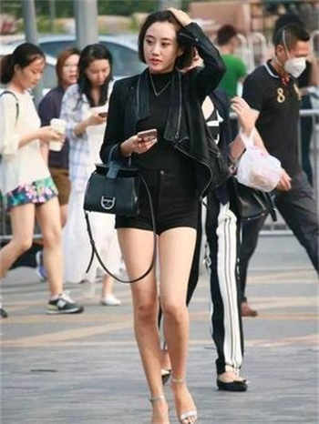 日产精品一卡2卡三卡拓卓
