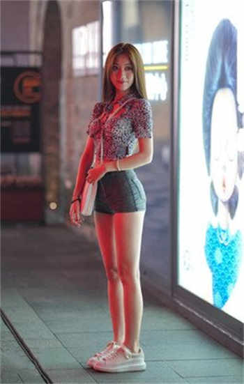 最近很火群聊天记录
