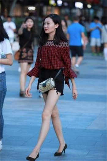 领导的小媳妇