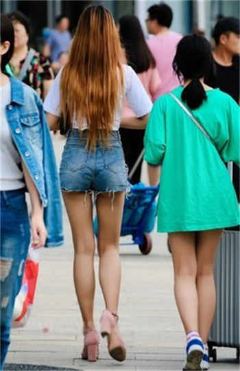 抖s的御姐