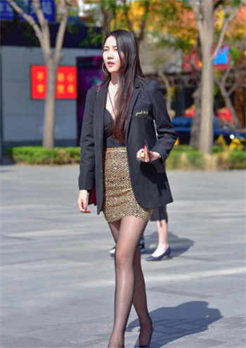 家长群引发的出轨