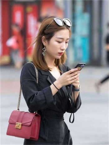 臣服1txt墨青城下载