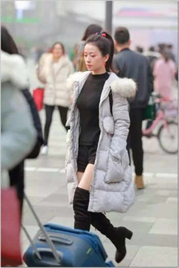 涨精装满肚子上学免费阅读