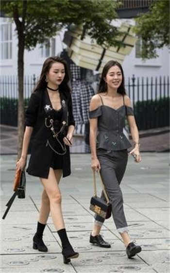 一天送10单外卖多少钱